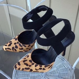 Steven Leopard Print and Black heels. Size 6-1/2.